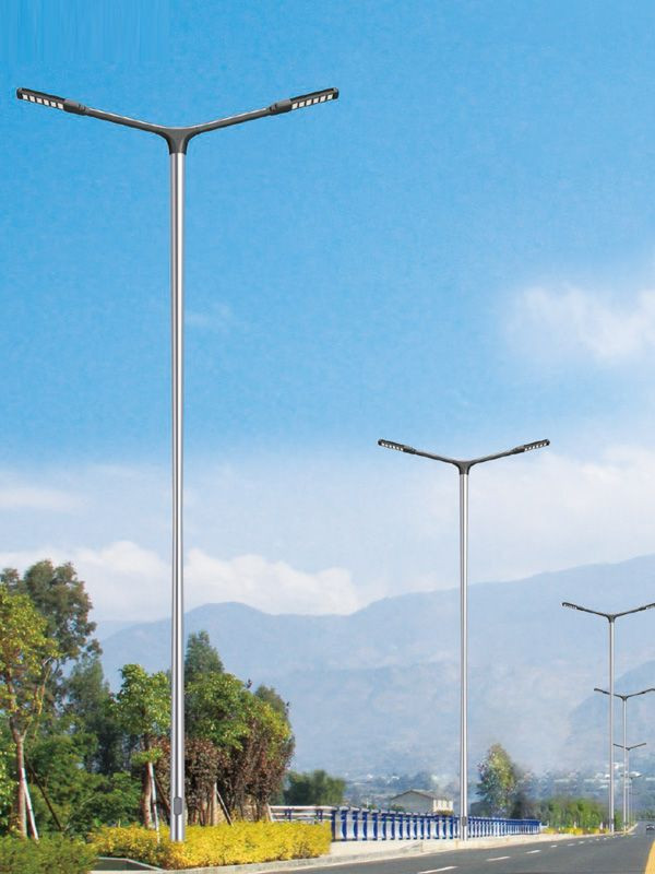 光照明未来 - 15米双臂道路灯价格公布，江苏丰泽照明电器有限公司带来全新体验